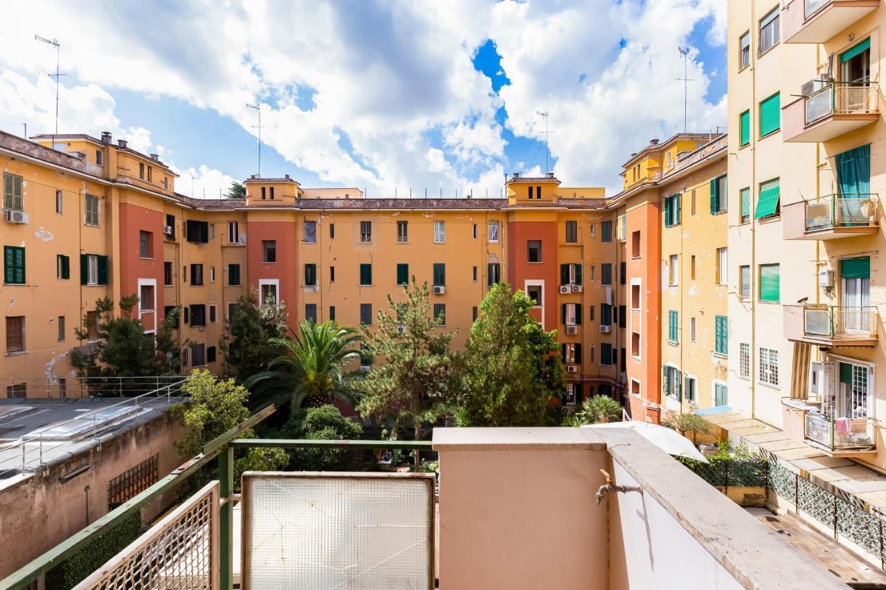 La Casa Di Andrea Ai Musei Vaticani 3 Rome Luaran gambar